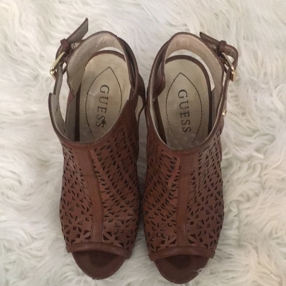 Heels - Picture 2 of 3